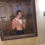 joey - @joey._.roach - Instagram
