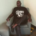 Dwight Holmes - @joe_smalls_ - Instagram