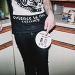 Joe Sutton - @polizei_pistole_kriminal - Instagram
