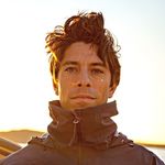 Joel Angel | lifestyle | Boat Life - @bumsonaboat - Instagram