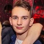 Joel Brook - @joelbrook2000 - Instagram