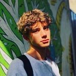@joeln_owak - Instagram
