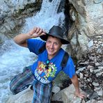 Joey Leach - Facebook