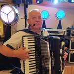 Jan - @john_akordeon - Instagram