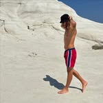 @johnakoos - Instagram