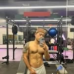 John B Balladares - @iamjohnbee89 - Instagram