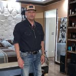 John Ballesteros - @_chino_25 - Instagram