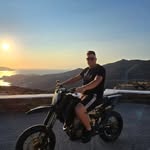 @john_bournelis - Instagram