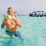 John Castillo - @john_castill - Instagram