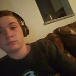 @john_davern - Instagram
