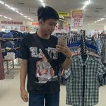 J - @devaughn_john - Instagram