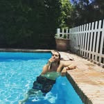 John Hansley - @eeniebitjons - Instagram