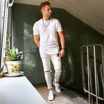 𝓨𝓾𝓷𝓰 𝓗𝓮𝓯𝓷𝓮𝓻 - @john._hefner - Instagram