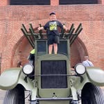 John Housley - @jagnewumi - Instagram