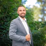 John Hunt - @johnhuntremax - Instagram