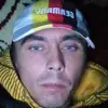 {>>" # Johnjanoskovacs1994 - @hello.heveryone - TikTok
