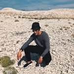 @johnlarshuw.en - Instagram