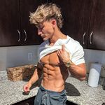 Ryan Johnson - @lifeofrlj - Instagram