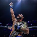 John Hands Of Stone Lineker - @johnlinekermma - Instagram