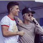 @johnlisky_ - Instagram