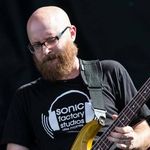 Jon Locker - @jonlocker - Instagram