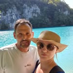 John Mariola Hugers - @john_mariola - Instagram