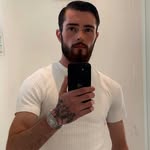 @john_mongan91 - Instagram