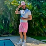 @johnnys_world_official - Instagram