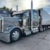 FedEx truck - @johnroodebrown - TikTok