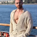 John Rowland - @john_rowlande - Instagram