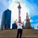 Jonathan Floyd Rdz - @jonathan.lunardz - Instagram