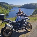 Johnathan Hogan - @bluesawayriding - Instagram