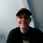 Johnathan Holmes - @johnnytholmes98 - Instagram