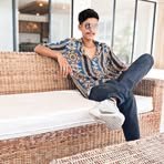 Johnathan John - Facebook