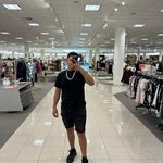 Johnathan Vargas - @jw_var - Instagram