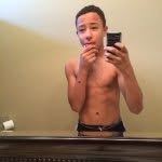 Johnel Young - @bae_dunking_11 - Instagram