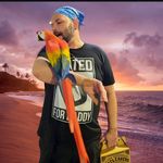 Johnny Benton - @johnny.benton.33 - Instagram