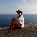 Johnny smiley Papadopoulos - @johnnypapadopoulos - Instagram