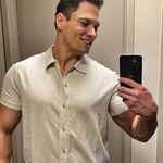 Johnnie Weeks - @johnnieweeks45 - Instagram