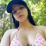 Anna - @johnny_bertrand - Instagram