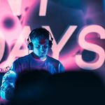 John Yard - @johnnyholidaysss - Instagram