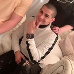 Johnny Saavedra - @johnnys4 - Instagram