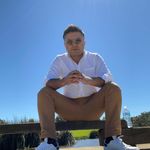 Shawket Uyghur - @johnny_uyghur - Instagram