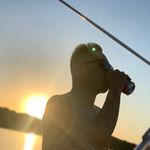 @_johnny_vong - Instagram