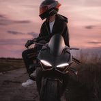 Johnny Yang - Facebook