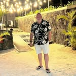 Jon Blakely - @jonathanhugh37 - Instagram