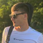 Jon Castillo - @joncastilloo - Instagram
