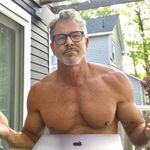 @jonh_albert_cloney - Instagram