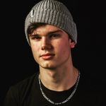 @jon.hoye - Instagram
