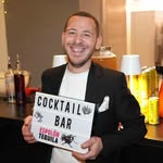Jonathan Bergamasco | Barman - @jonny_berga - Instagram